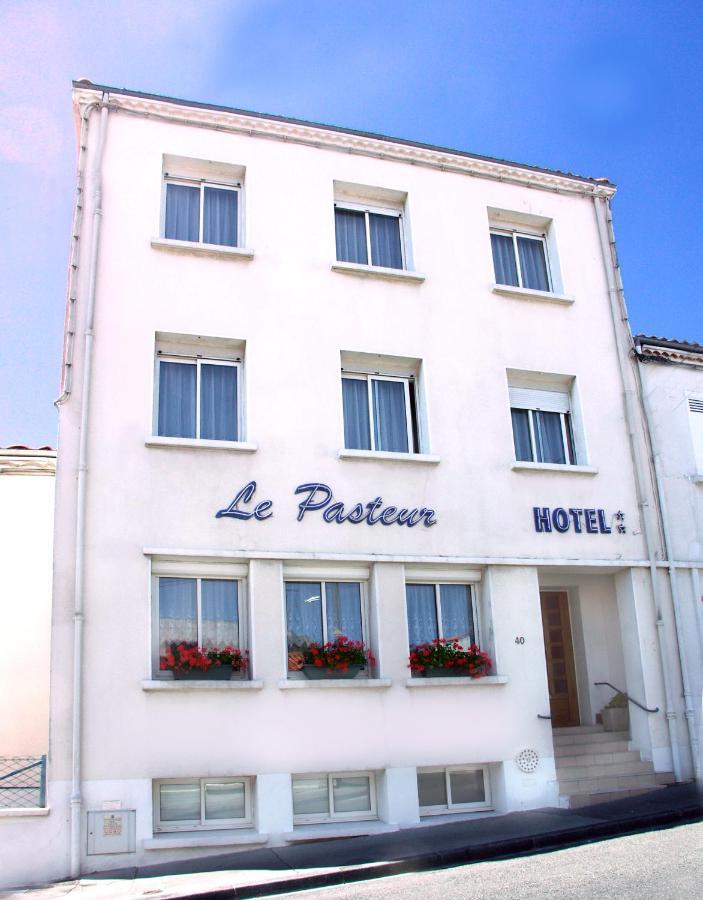 Hotel Le Pasteur Royan Exterior foto